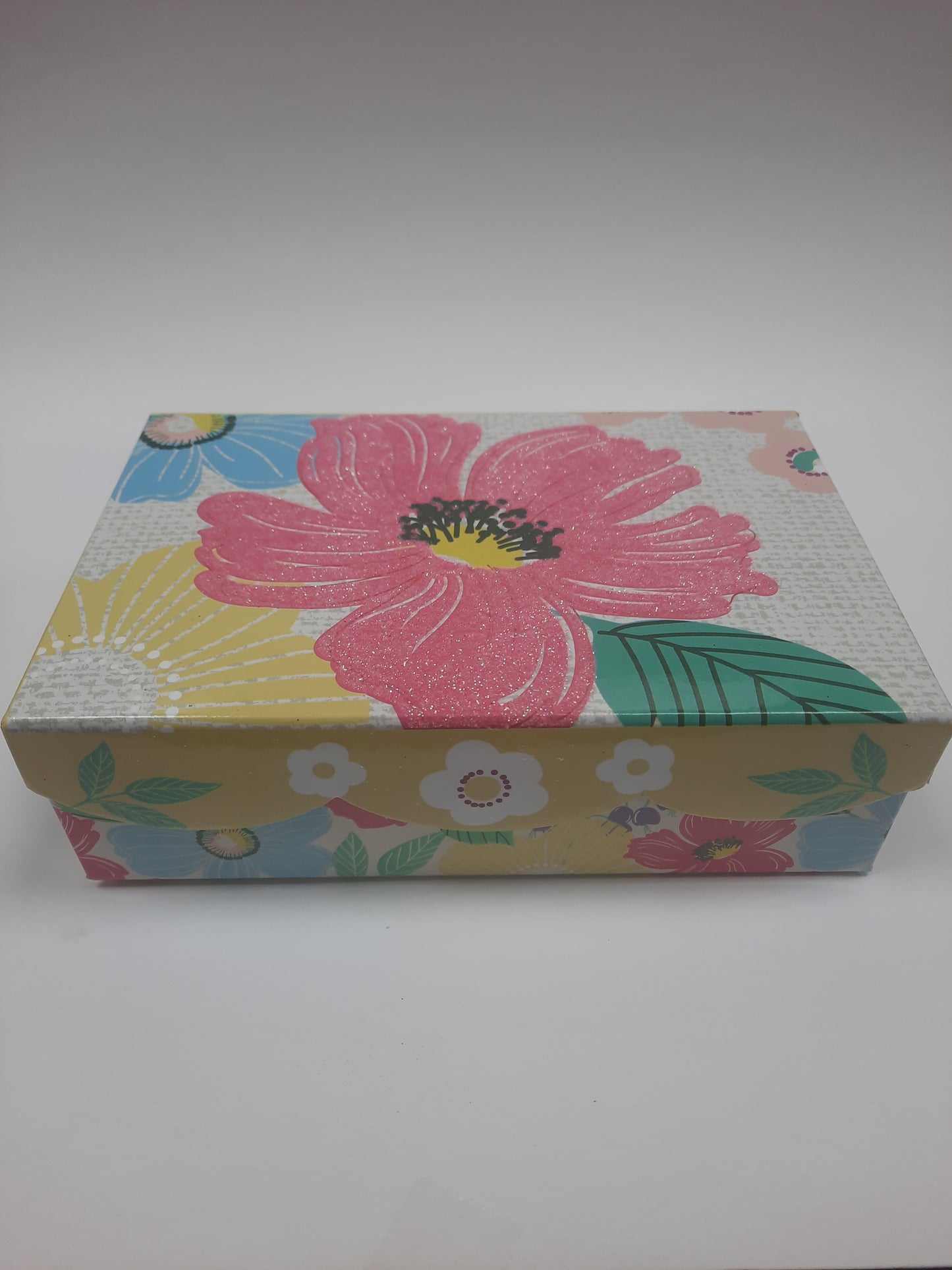 " TEEN'S PRETTY & PINEAPPLE " GIFT BOX